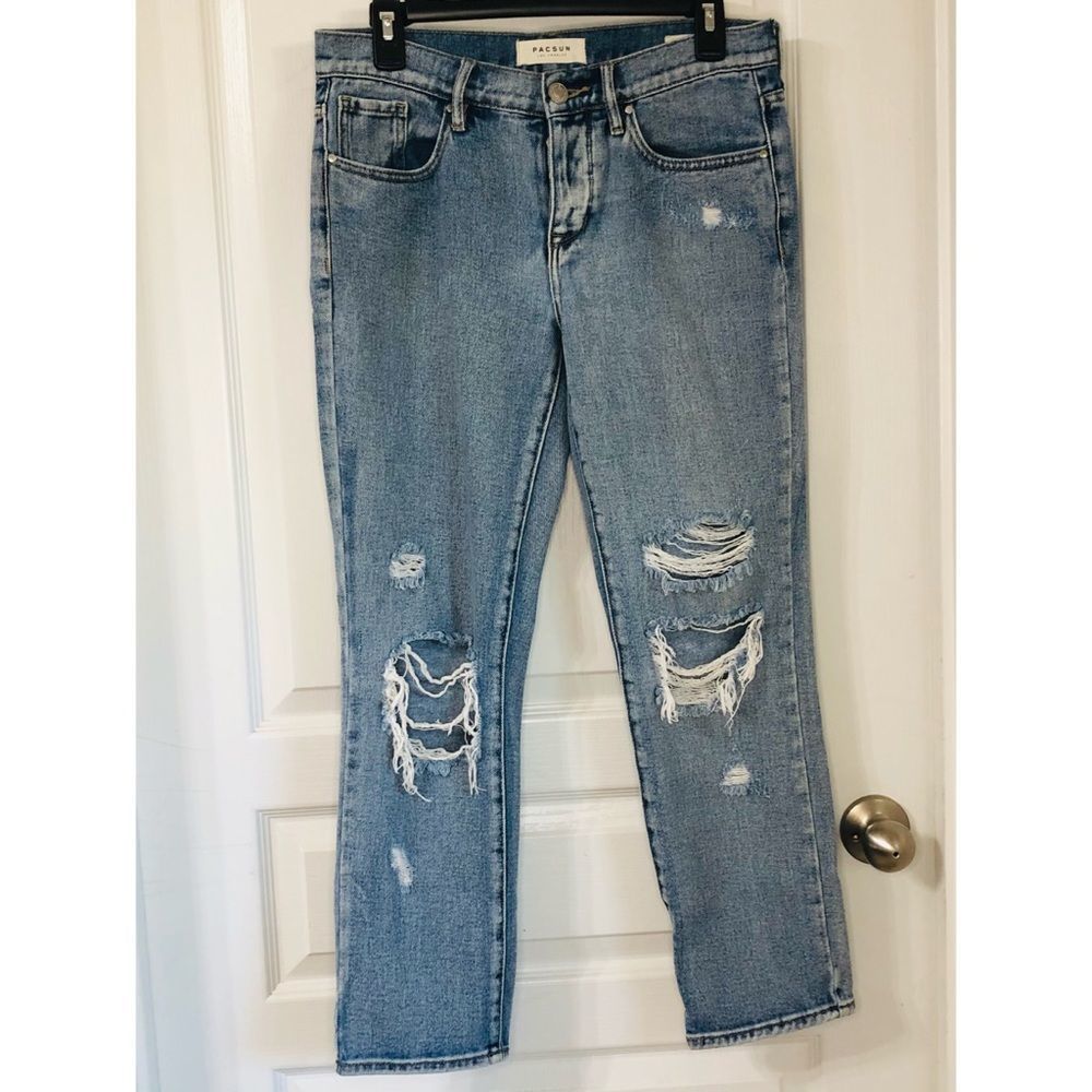 PACSUN DISTRESSED BOYFRIEND JEANS BUTTON UP SZ 25